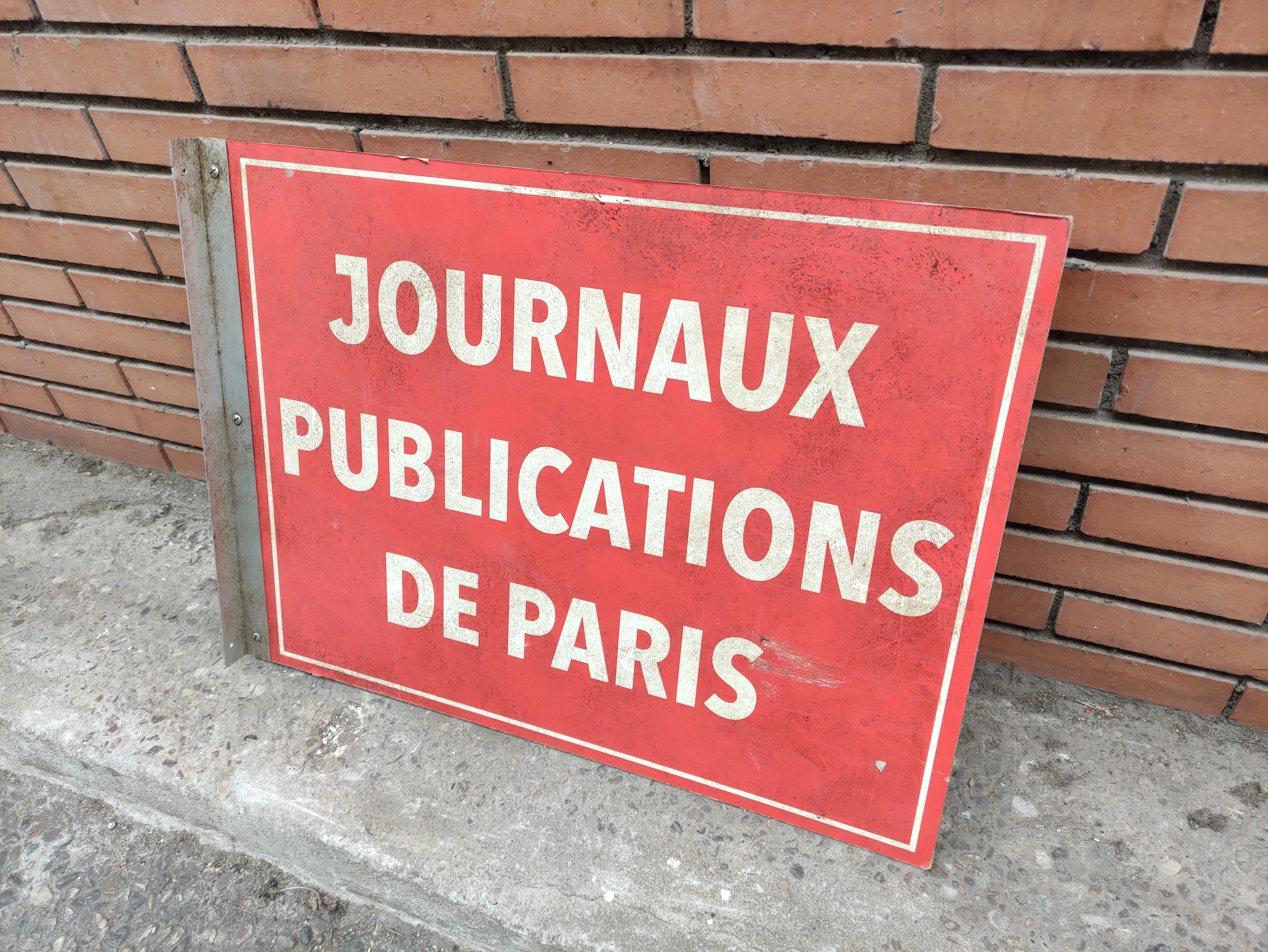 cartel kiosco colgar lateral francia foam metal 1u